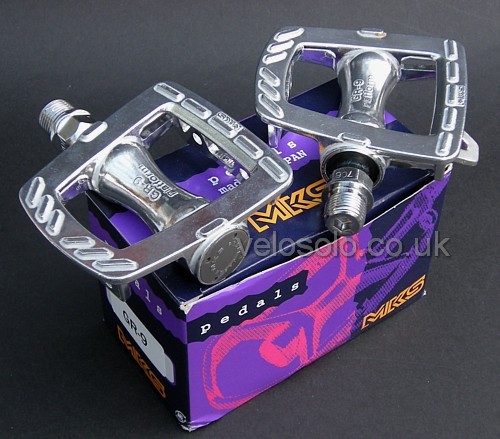 gr9 pedals
