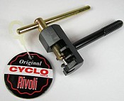 click here to see more pictures of this item