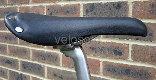 Velo Classic Riveted Saddle GENUINE LEATHER